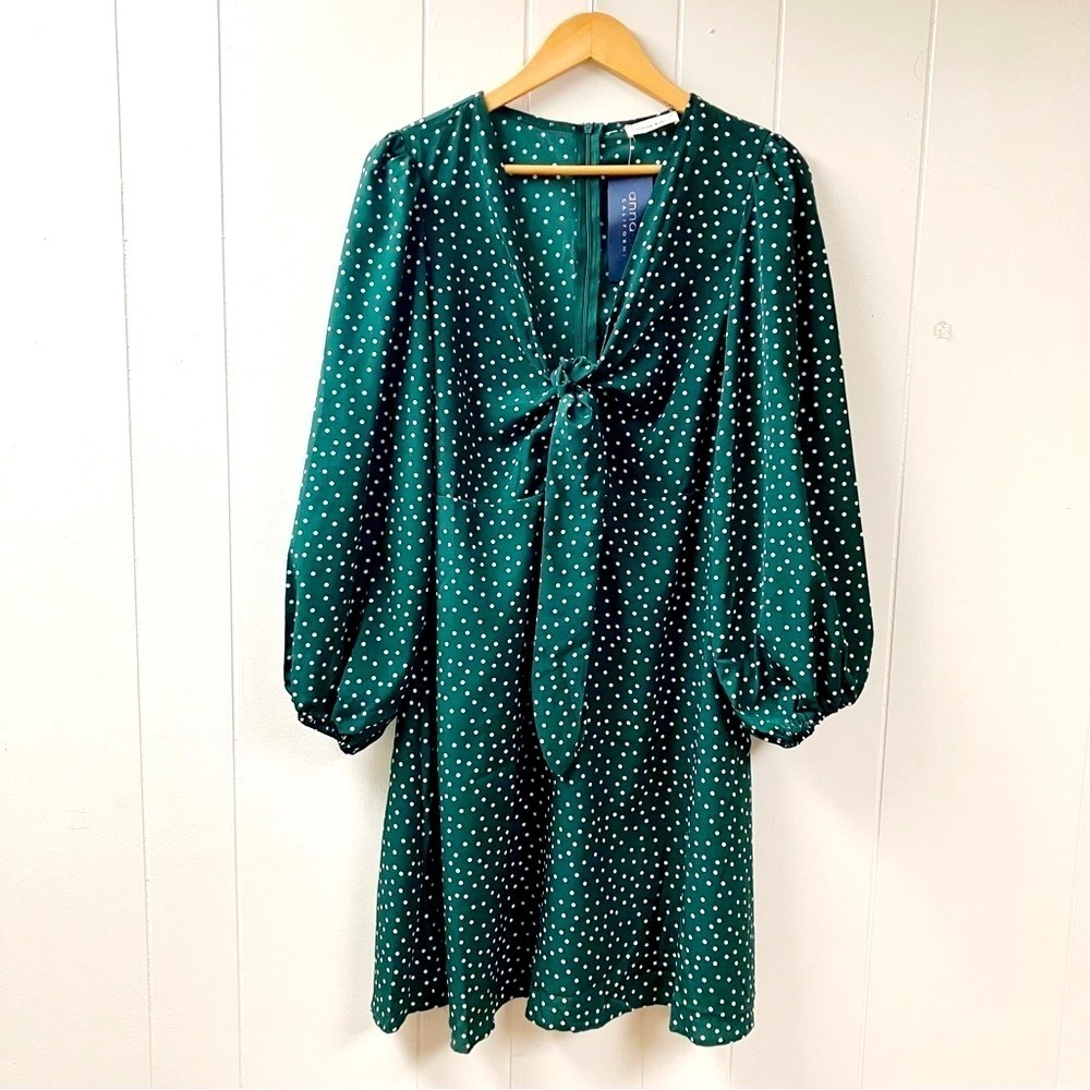 NWT ANNA-KACI Polka Dot Green Fit Flare Front Keyhole Front Dress Medium